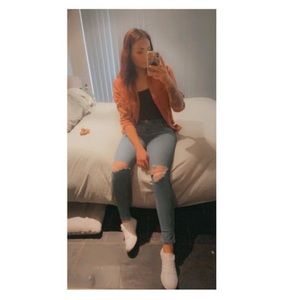 Meet your Posher, Bianca